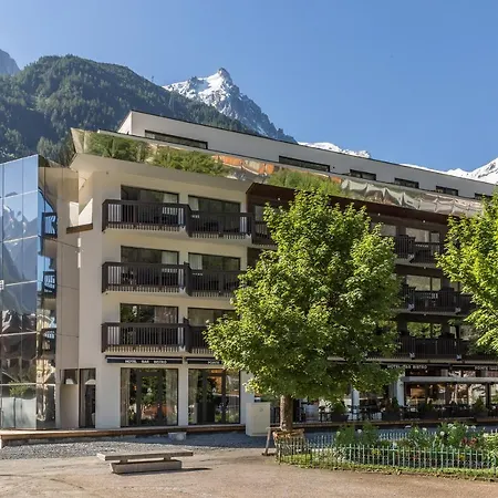 Hotel Pointe Isabelle