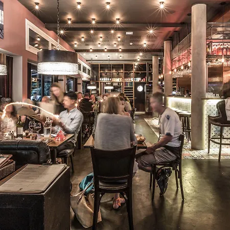 伊莎贝尔酒店 3* 霞慕尼