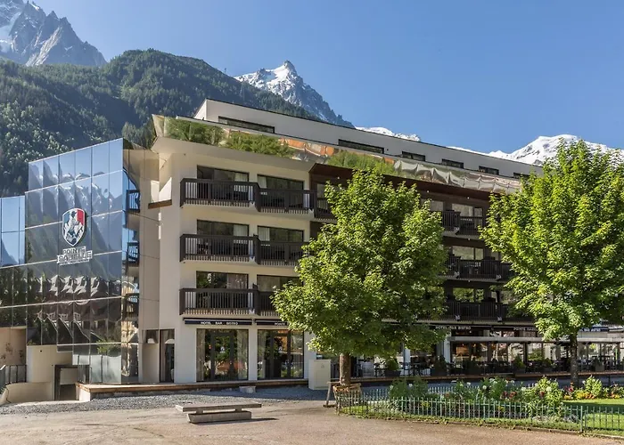 Hotel Pointe Isabelle